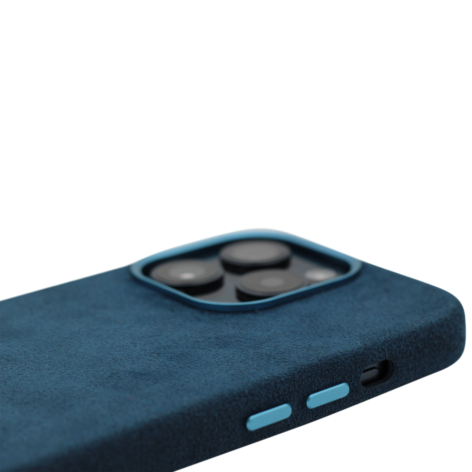 PROTARA Alcantara iPhone 14 Pro cover - Ocean Voyage Blue